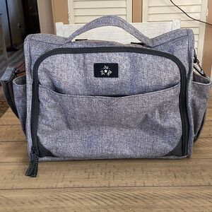 Ju-Ju-Be Gray backpack style Diaper bag.